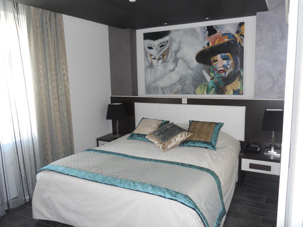 Apparthotel Belle Vue La Louvière Quarto foto
