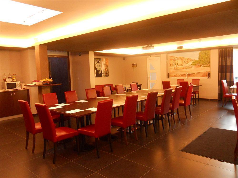 Apparthotel Belle Vue La Louvière Exterior foto